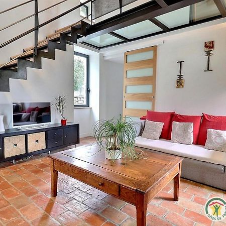 L'Envol Des Papillons Villa Grospierres Exteriör bild