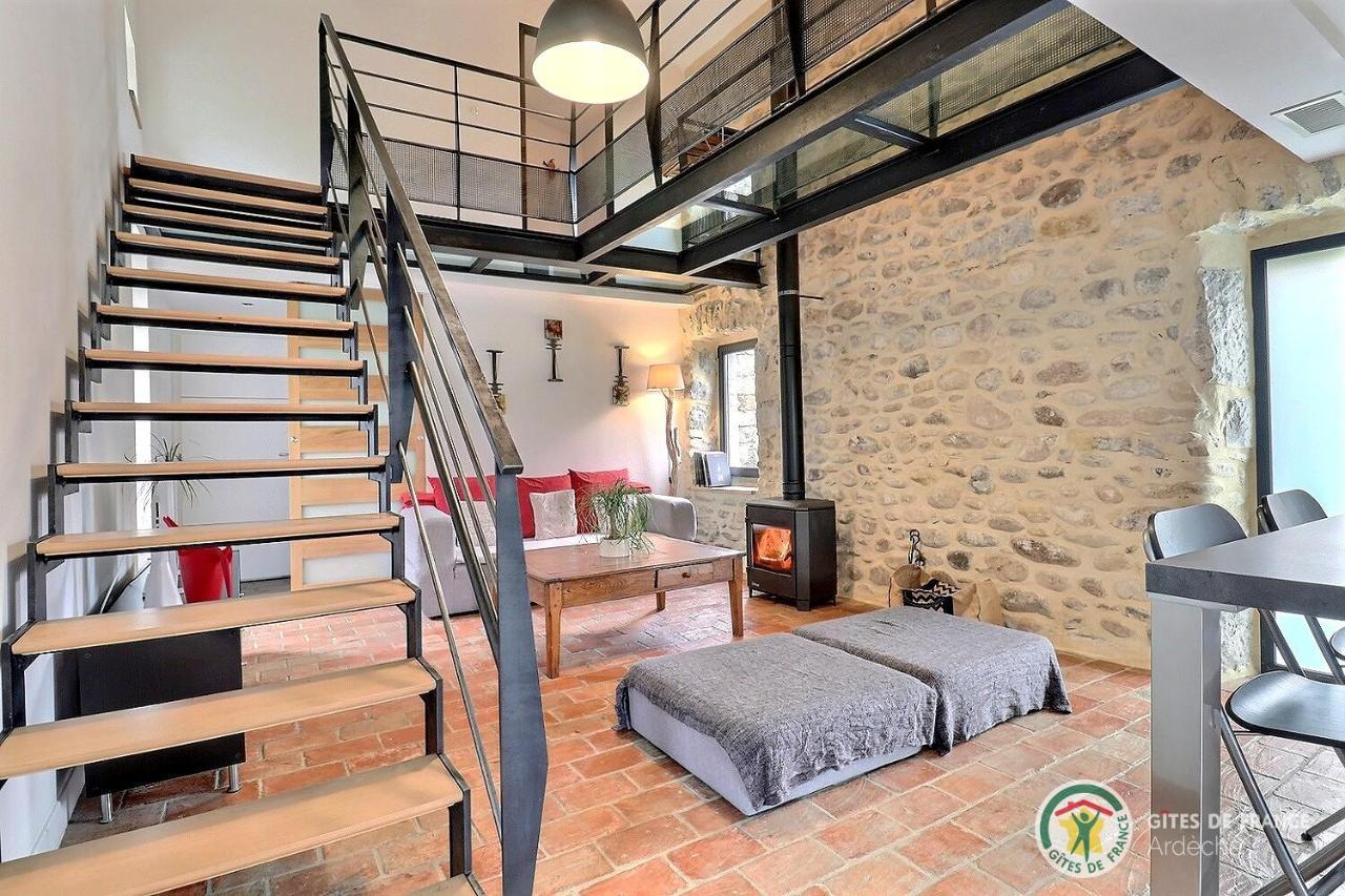L'Envol Des Papillons Villa Grospierres Exteriör bild